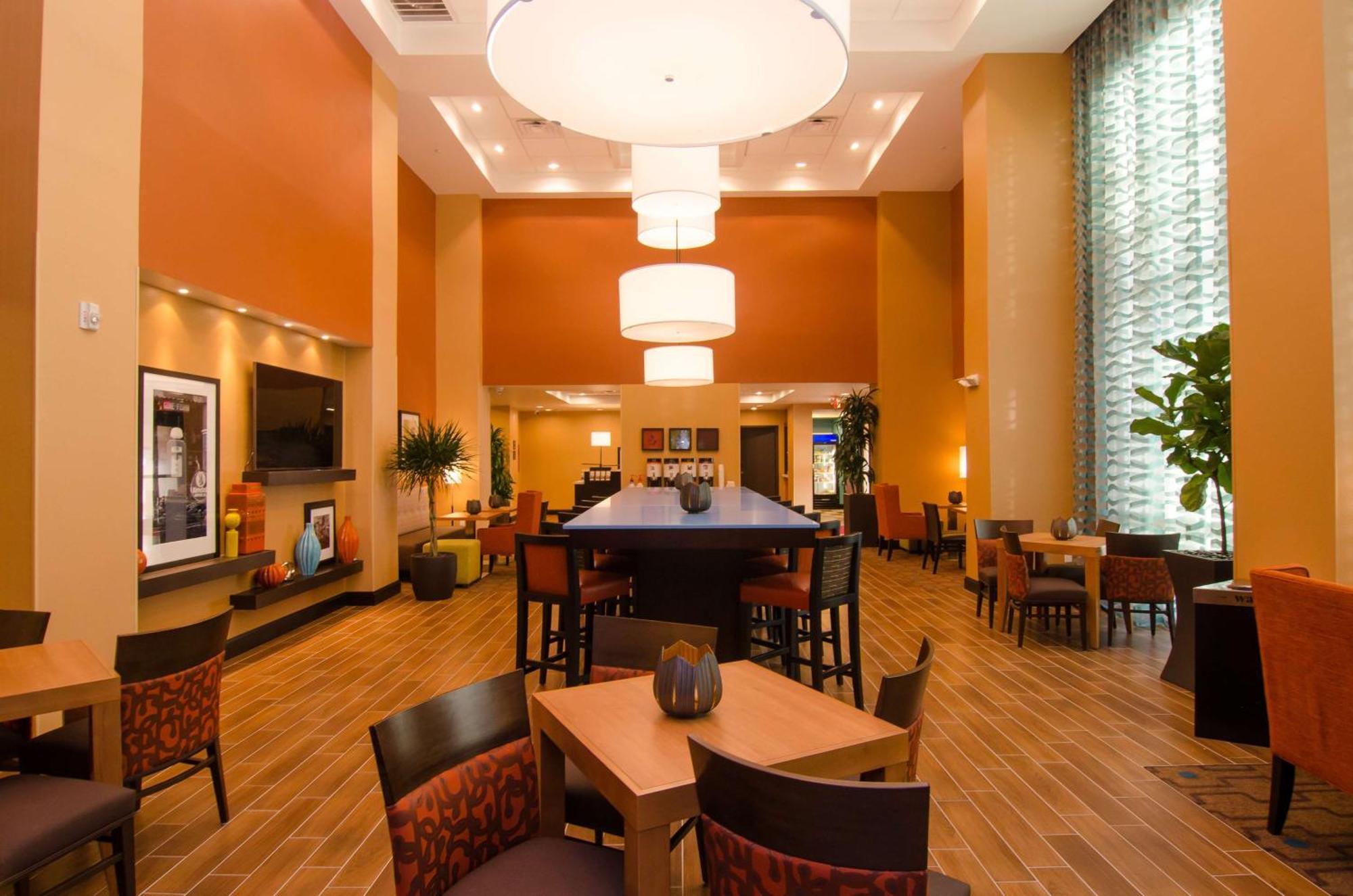 Hampton Inn & Suites Huntsville Kültér fotó